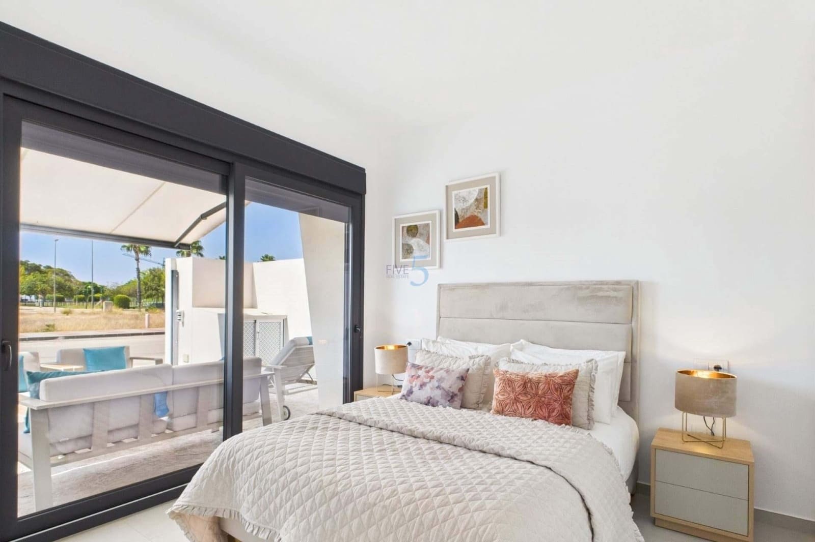 3 soverom Kjedet enebolig til salgs i Torre-Pacheco med svømmebasseng - € 298 000 (Ref: 9343878)