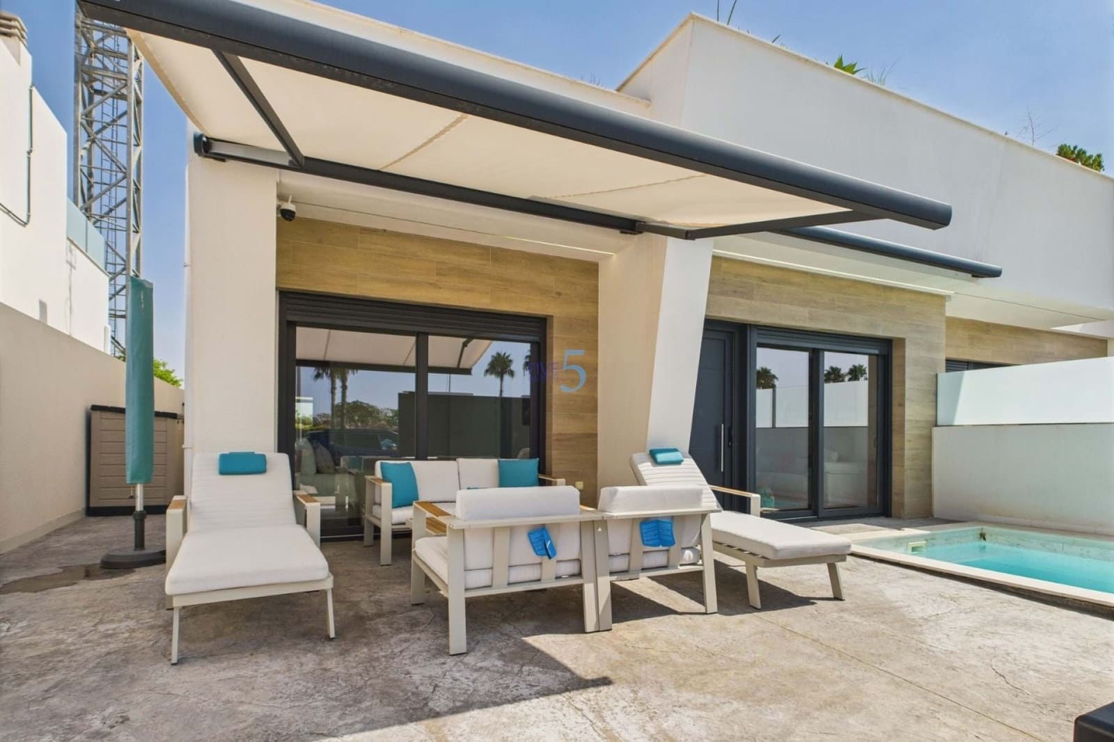 3 soverom Kjedet enebolig til salgs i Torre-Pacheco med svømmebasseng - € 298 000 (Ref: 9343878)