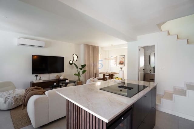 3 chambre Maison de Ville à vendre à Los Altos avec piscine - 279 000 € (Ref: 9344014)