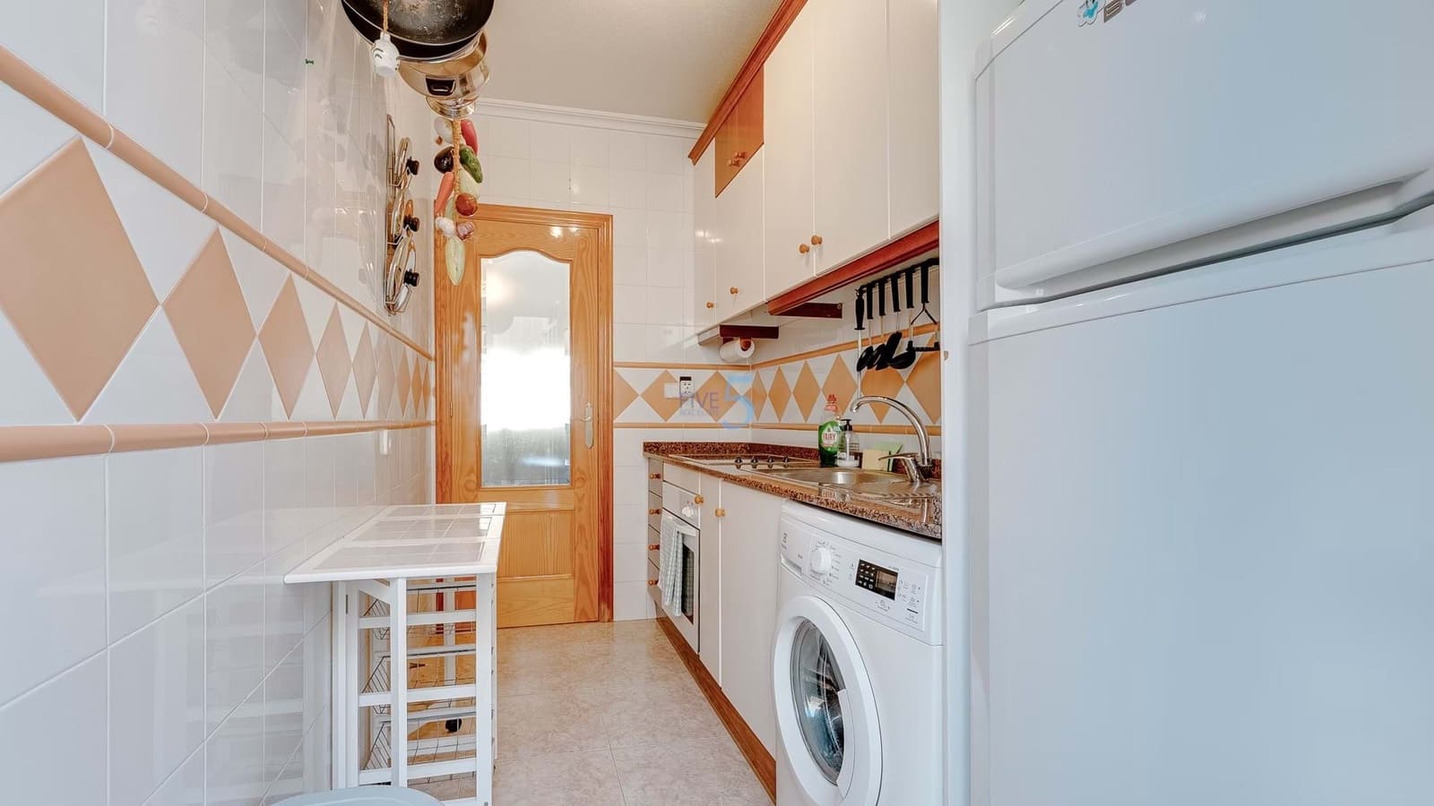 2 chambre Villa/Maison Semi-Mitoyenne à vendre à Torrevieja avec piscine garage - 180 000 € (Ref: 9344015)