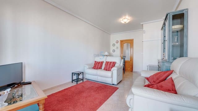 2 chambre Villa/Maison Semi-Mitoyenne à vendre à Torrevieja avec piscine garage - 180 000 € (Ref: 9344015)