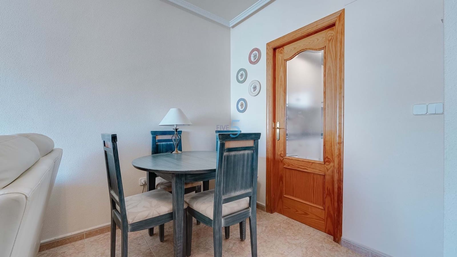 2 chambre Villa/Maison Semi-Mitoyenne à vendre à Torrevieja avec piscine garage - 180 000 € (Ref: 9344015)