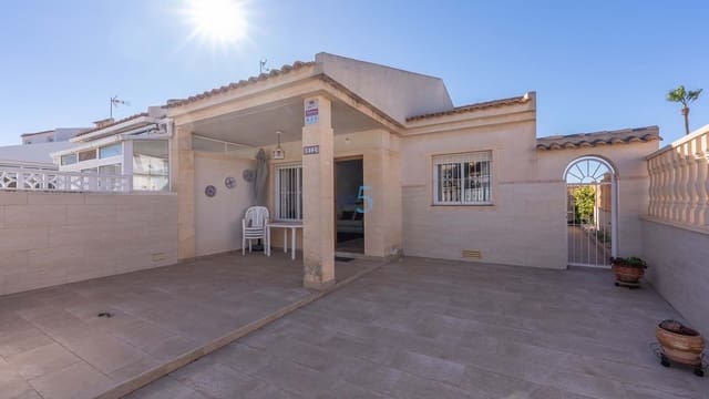 2 chambre Villa/Maison Semi-Mitoyenne à vendre à Torrevieja avec piscine garage - 180 000 € (Ref: 9344015)