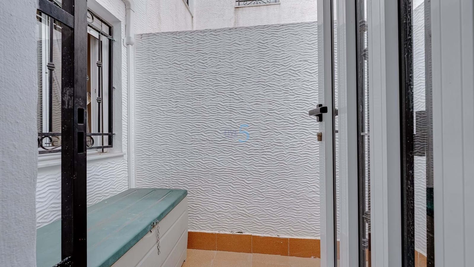 2 makuuhuone Huoneisto myytävänä paikassa Vistabella mukana uima-altaan - 99 999 € (Ref: 9345769)