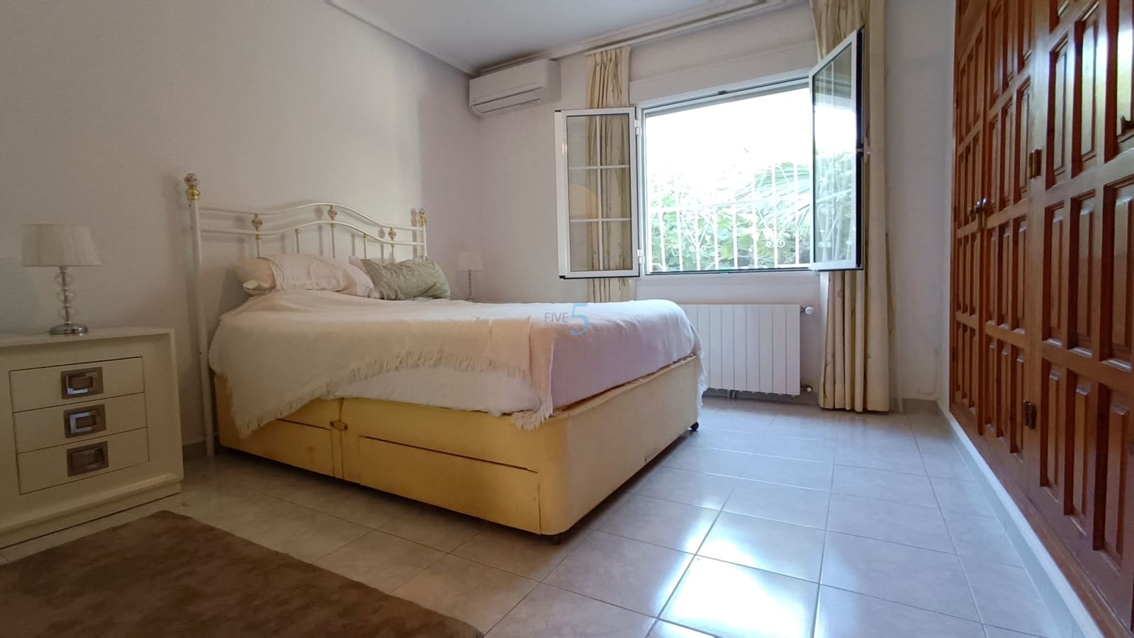 3 chambre Villa/Maison à vendre à Ciudad Quesada avec piscine garage - 380 000 € (Ref: 9348820)