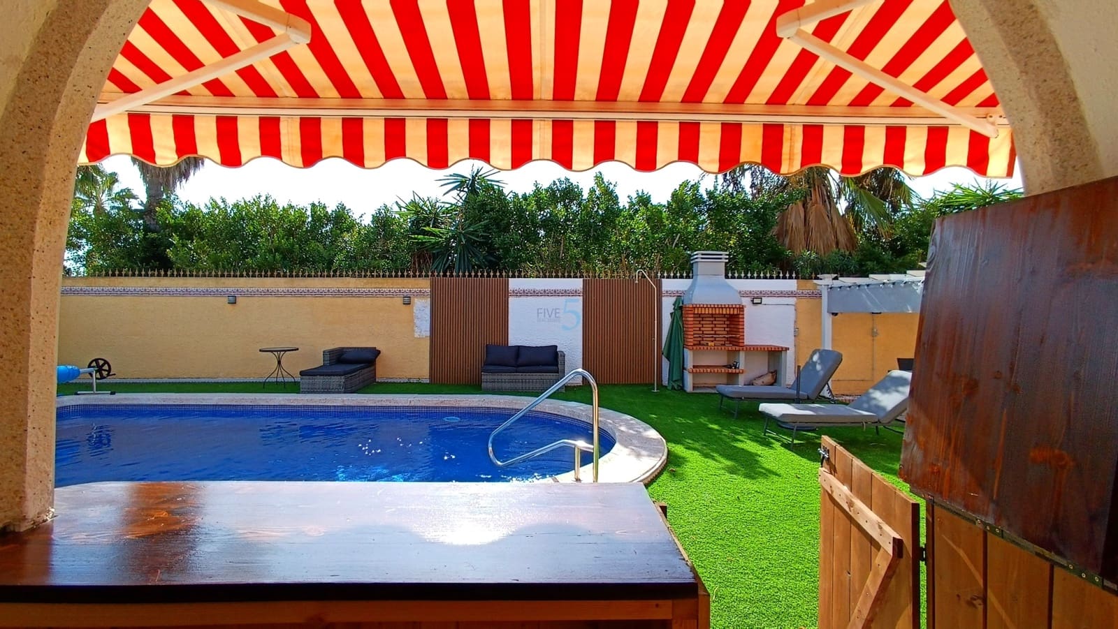 3 chambre Villa/Maison à vendre à Ciudad Quesada avec piscine garage - 380 000 € (Ref: 9348820)