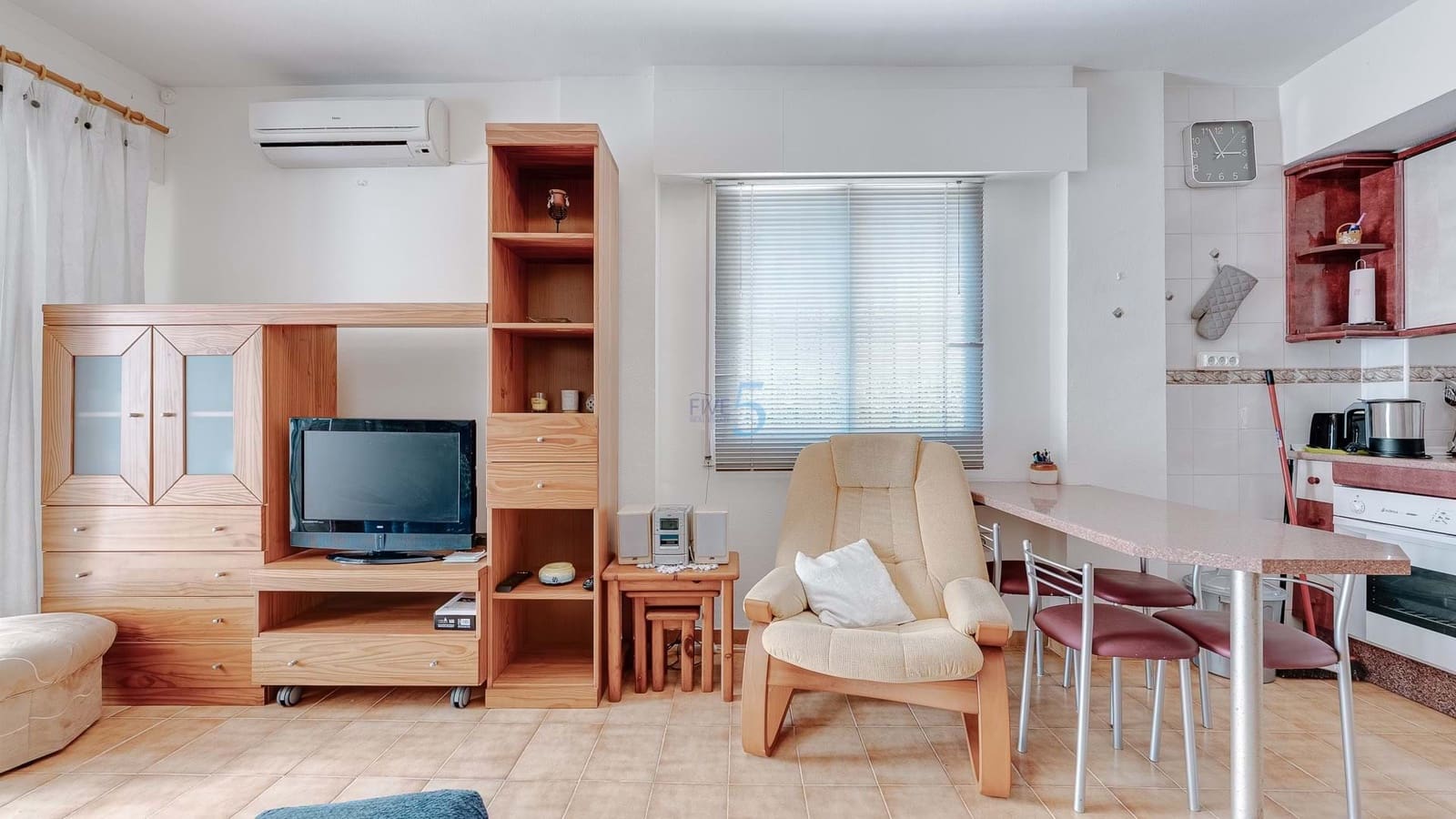 2 bedroom Apartment for sale in Torrevieja - € 133,000 (Ref: 9348821)