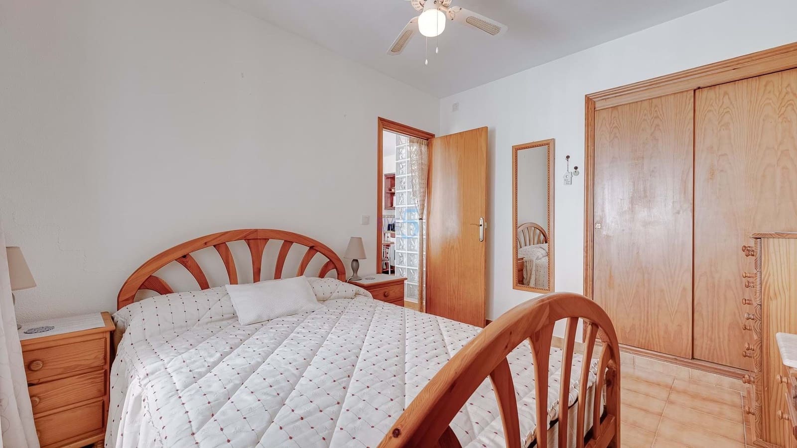 2 bedroom Apartment for sale in Torrevieja - € 133,000 (Ref: 9348821)