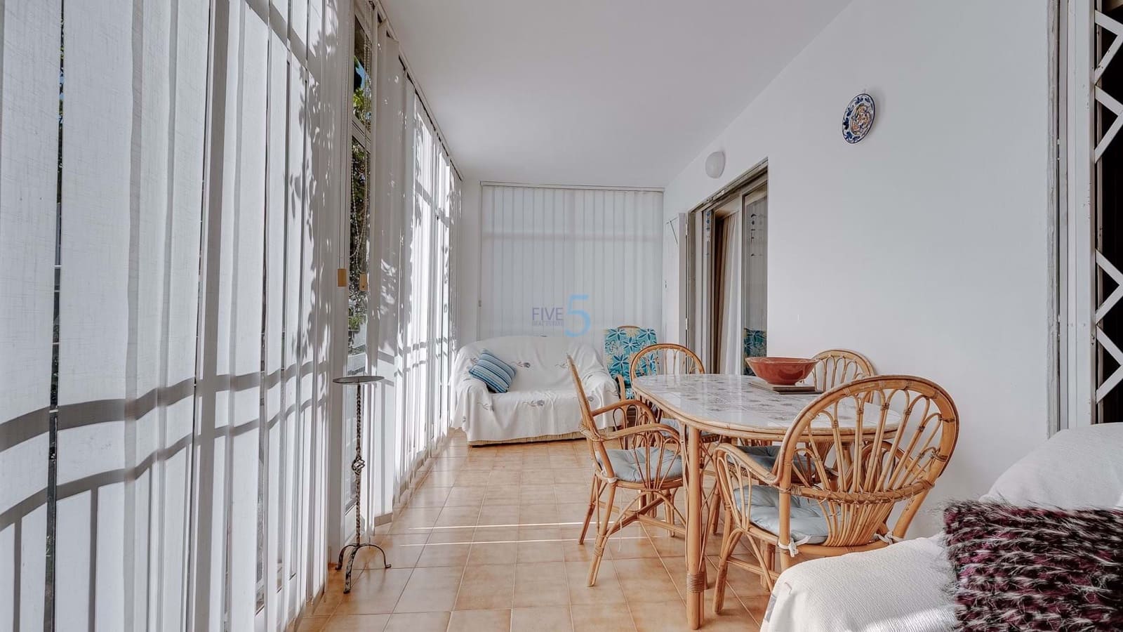 2 bedroom Apartment for sale in Torrevieja - € 133,000 (Ref: 9348821)