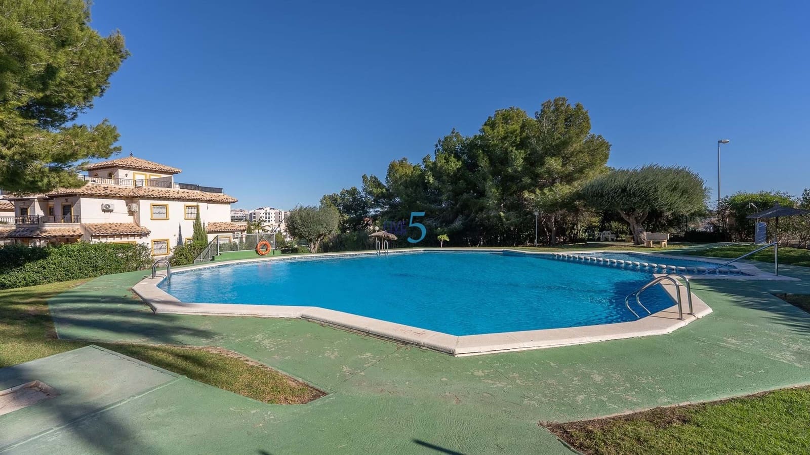 2 chambre Appartement à vendre à Villamartin avec piscine - 159 000 € (Ref: 9350130)