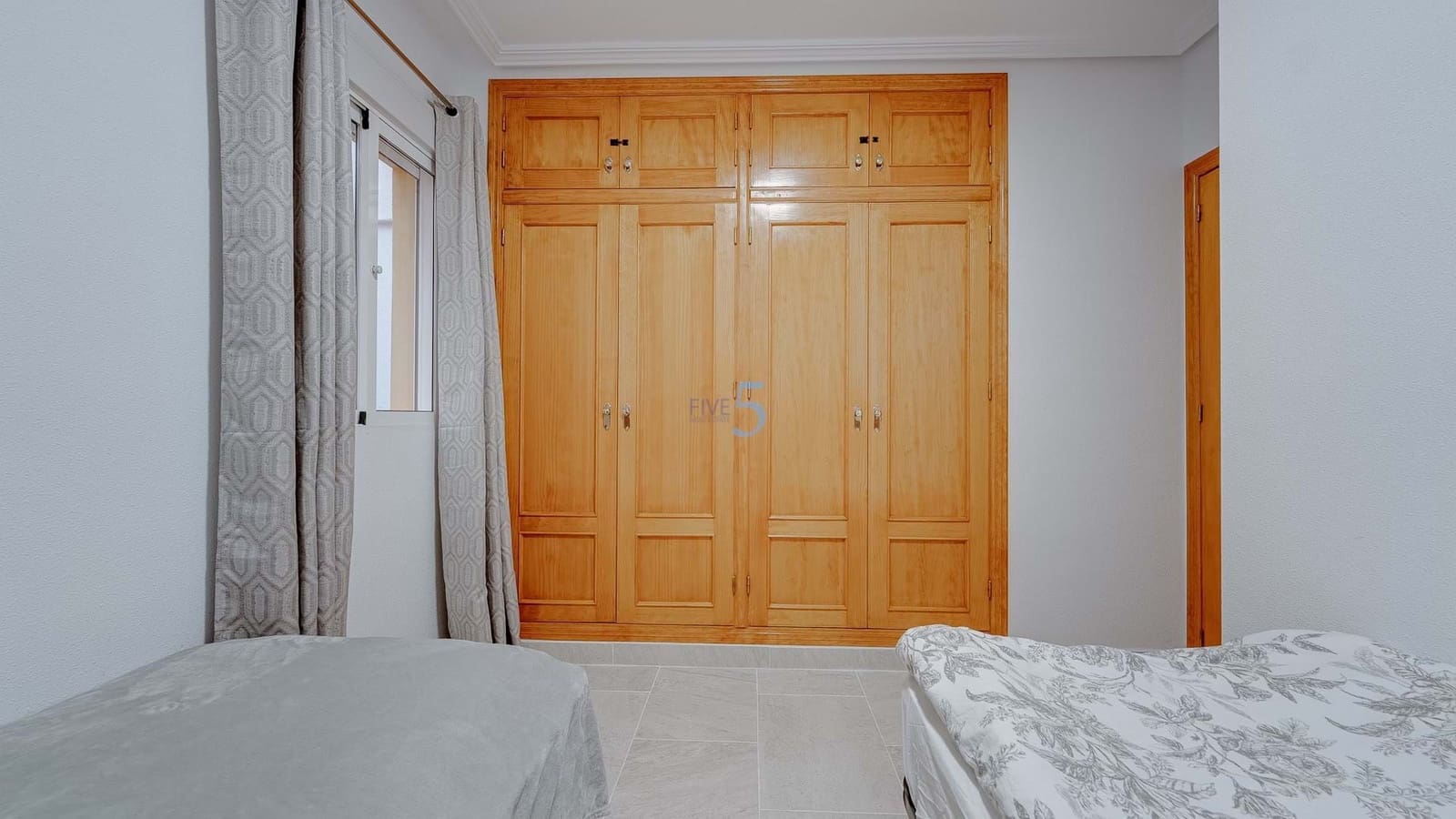 2 chambre Appartement à vendre à Villamartin avec piscine - 159 000 € (Ref: 9350130)