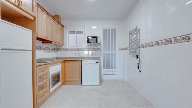 2 chambre Appartement à vendre à Villamartin, Orihuela avec piscine - 159 000 € (Ref: 9350130)