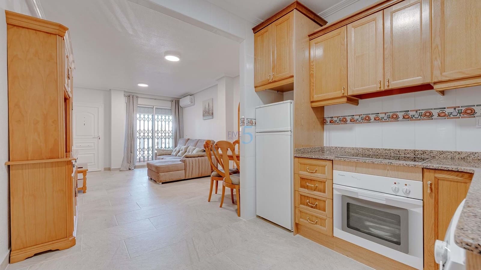 2 chambre Appartement à vendre à Villamartin avec piscine - 159 000 € (Ref: 9350130)