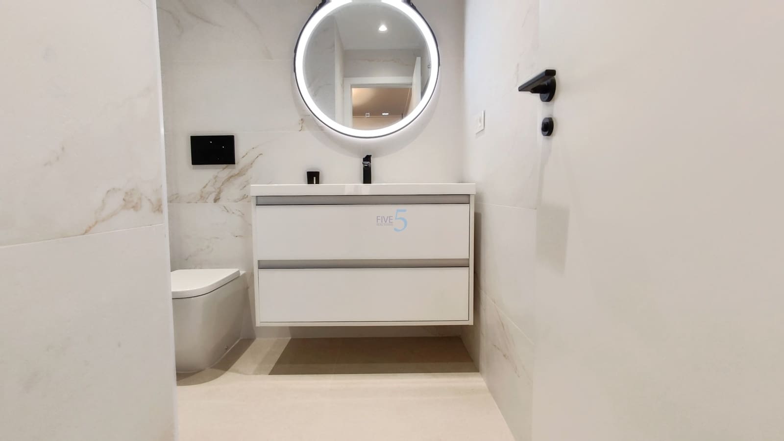 3 makuuhuone Huoneisto myytävänä paikassa El Raso mukana uima-altaan 
autotalli - 269 500 € (Ref: 9352188)