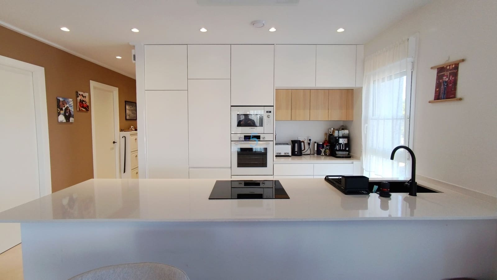 3 makuuhuone Huoneisto myytävänä paikassa El Raso mukana uima-altaan 
autotalli - 269 500 € (Ref: 9352188)