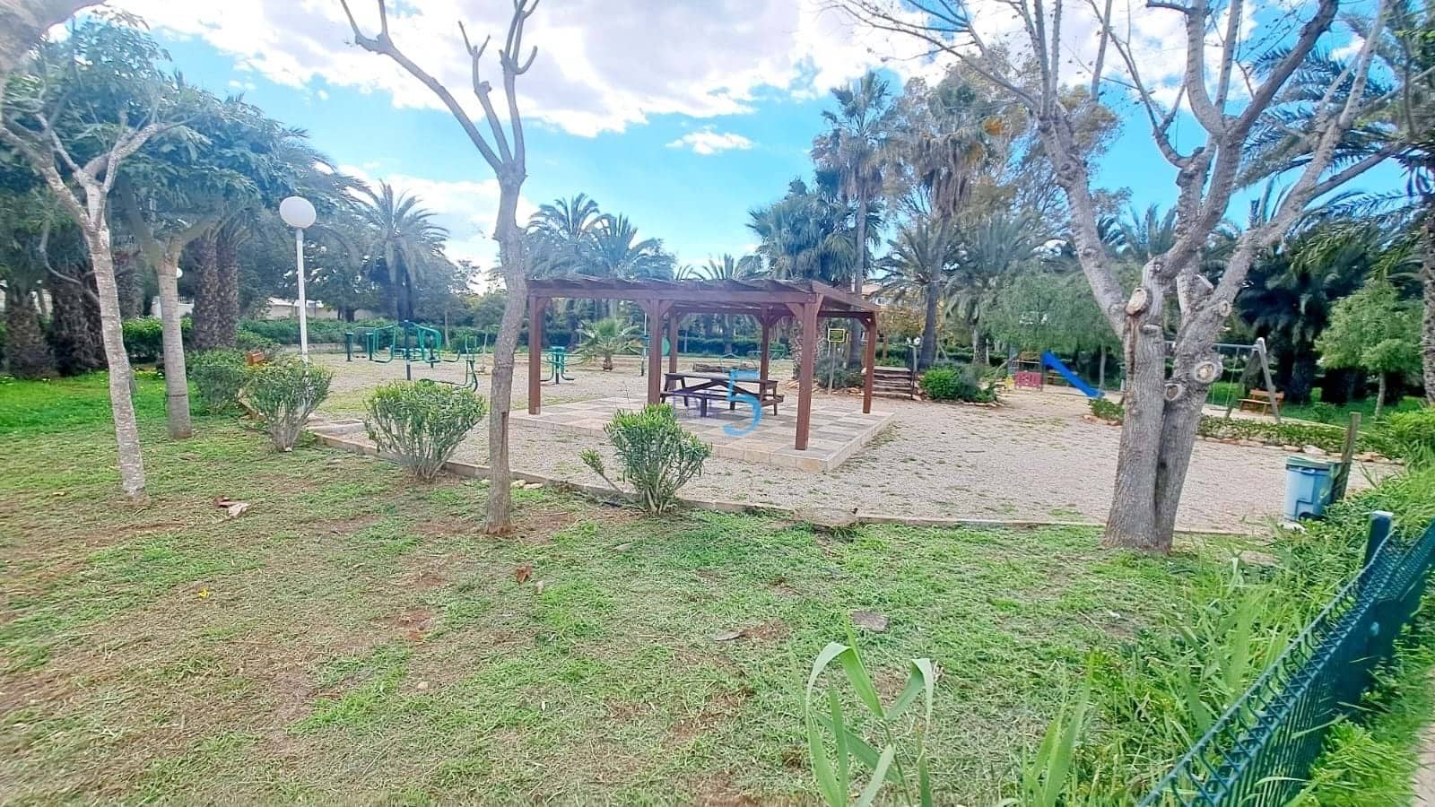 2 soveværelse Lejlighed til salg i Los Urrutias med swimmingpool garage - € 94.500 (Ref: 9352999)