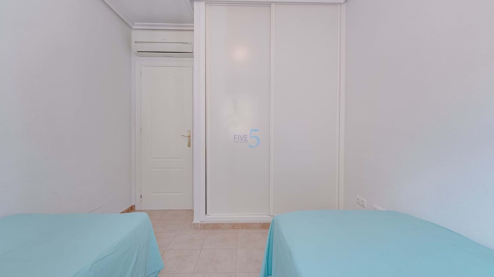 3 bedroom Villa for sale in Vistabella with pool - € 189,000 (Ref: 9353000)