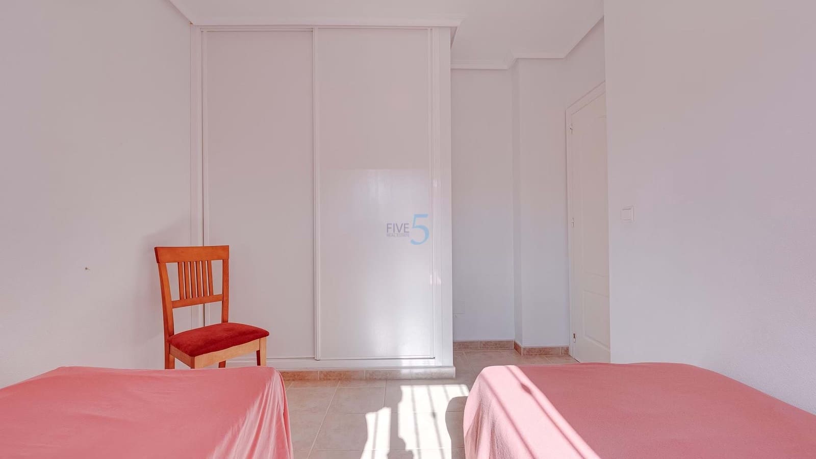 3 bedroom Villa for sale in Vistabella with pool - € 189,000 (Ref: 9353000)