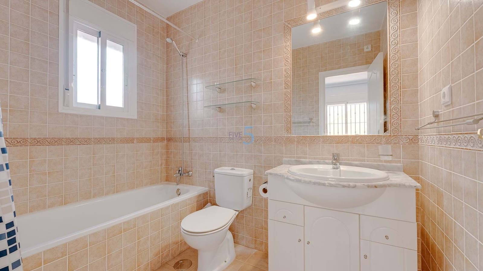 3 bedroom Villa for sale in Vistabella with pool - € 189,000 (Ref: 9353000)