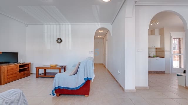 3 bedroom Villa for sale in Vistabella, Orihuela with pool - € 189,000 (Ref: 9353000)