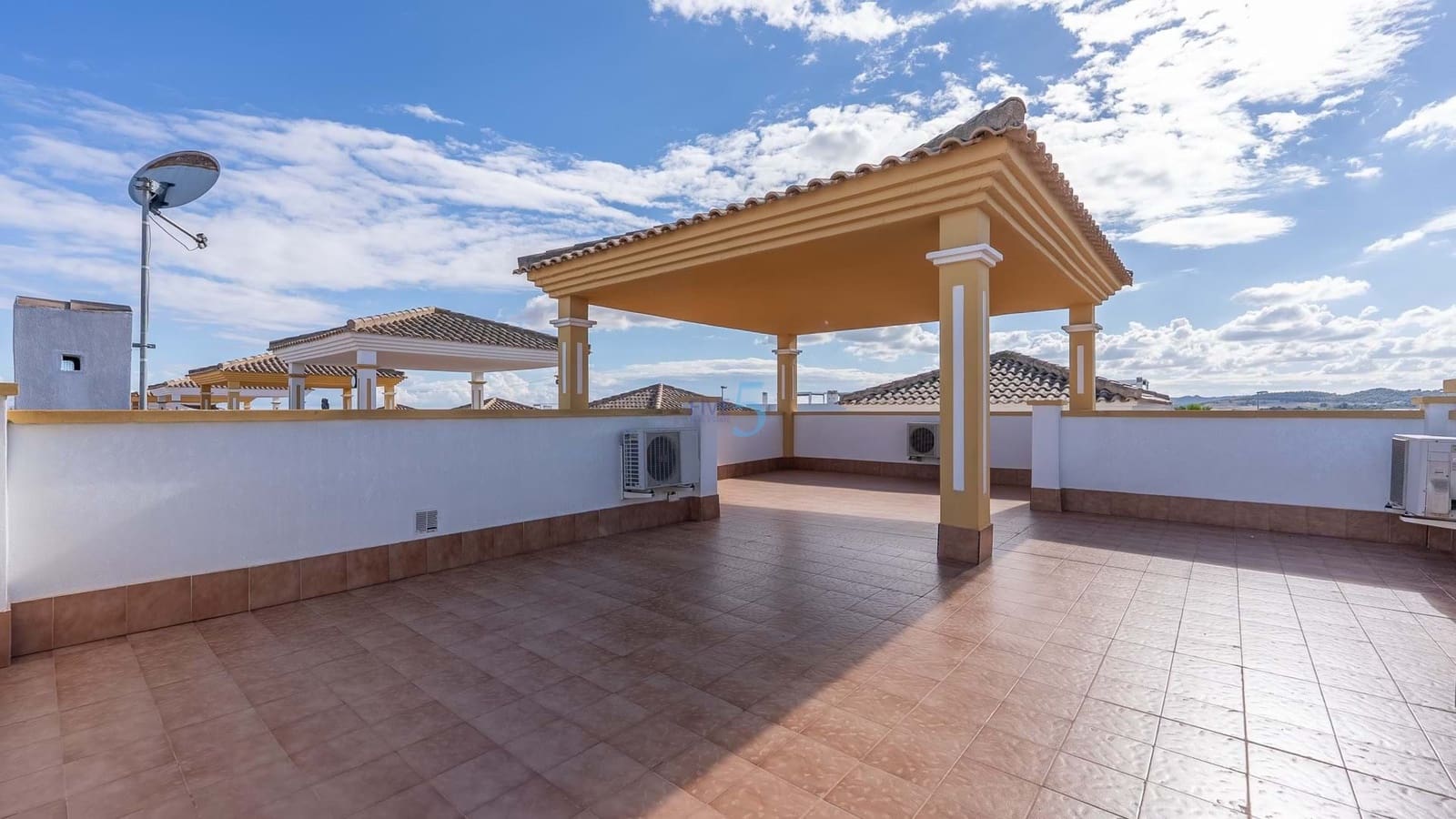 3 bedroom Villa for sale in Vistabella with pool - € 189,000 (Ref: 9353000)