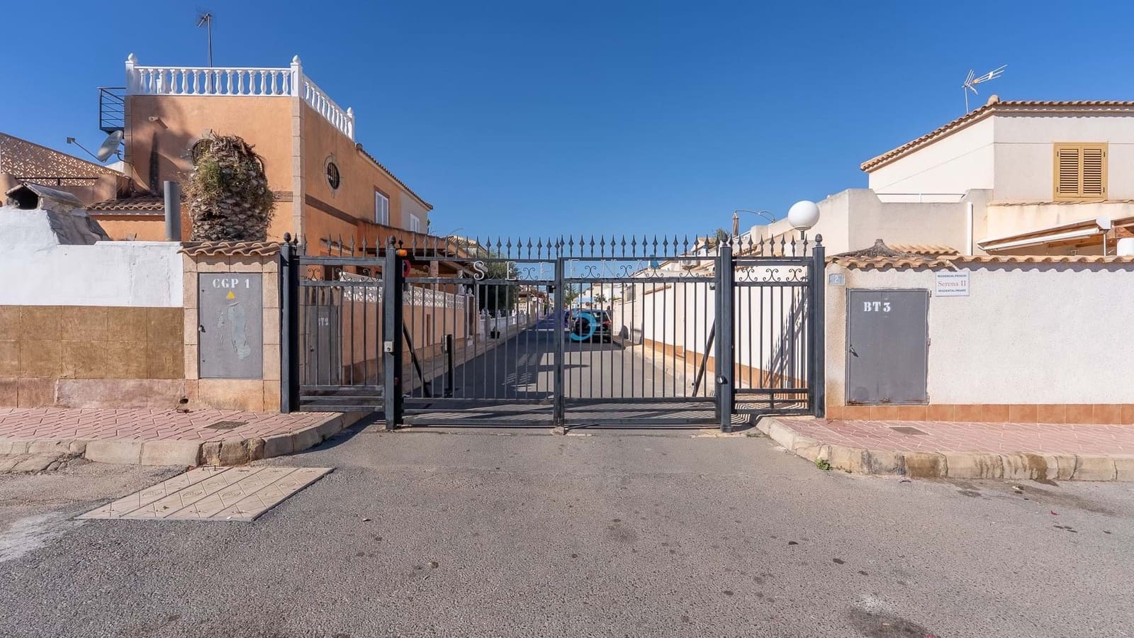 2 quarto Bungalow para venda em Playa Flamenca com piscina - 184 000 € (Ref: 9353001)