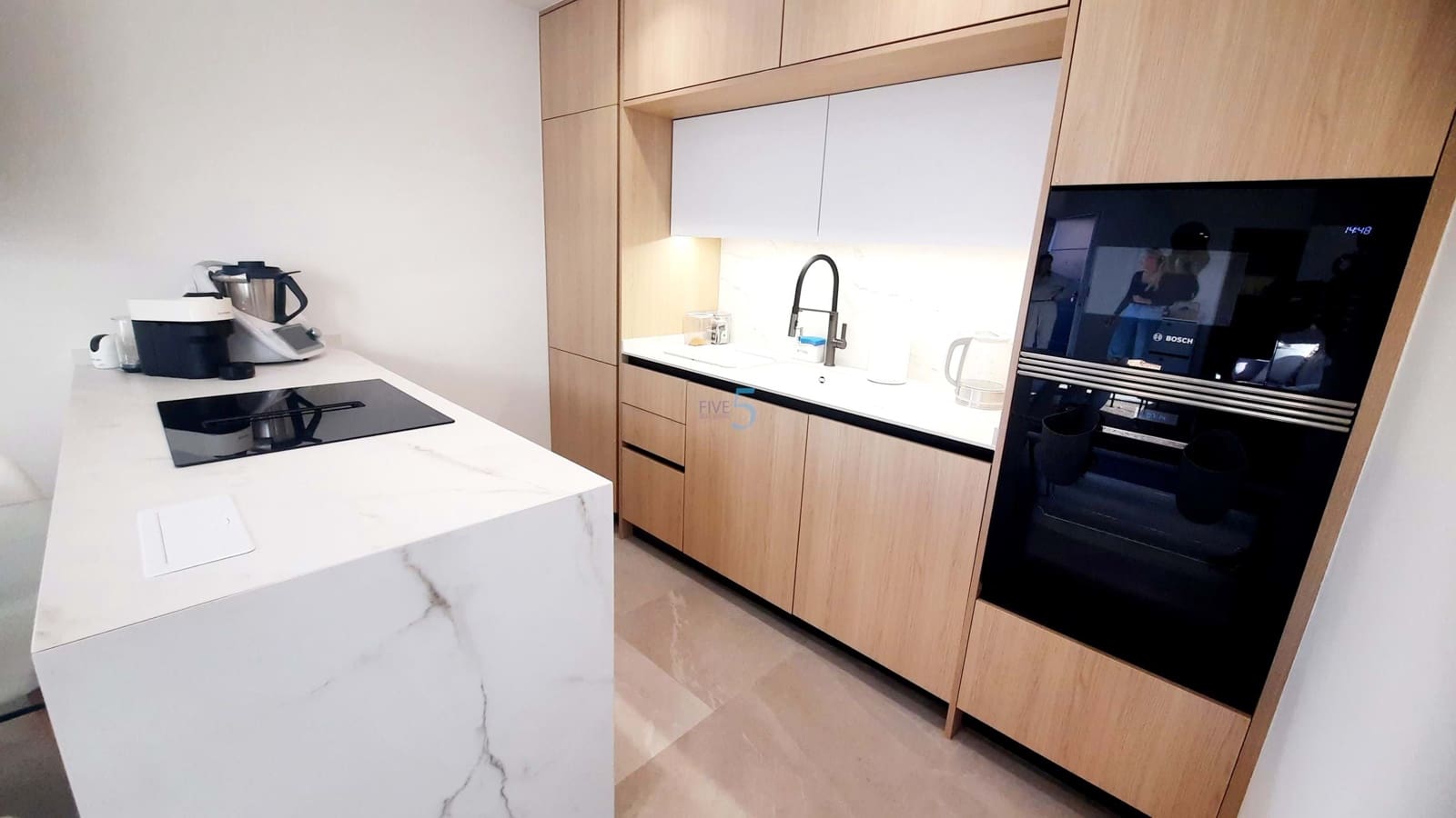 Apartamento de 2 habitaciones en San Pedro del Pinatar en venta con piscina garaje - 280.000 € (Ref: 9353002)