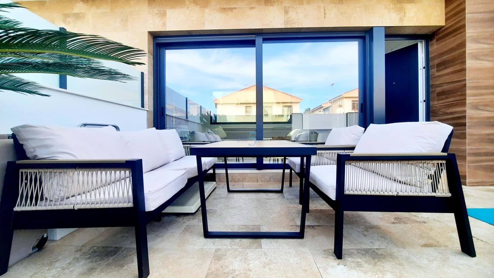 Apartamento de 2 habitaciones en San Pedro del Pinatar en venta con piscina garaje - 280.000 € (Ref: 9353002)