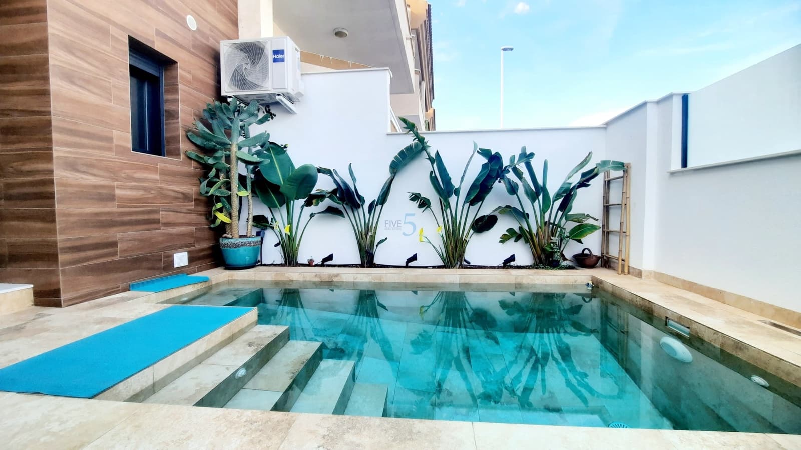 Apartamento de 2 habitaciones en San Pedro del Pinatar en venta con piscina garaje - 280.000 € (Ref: 9353002)