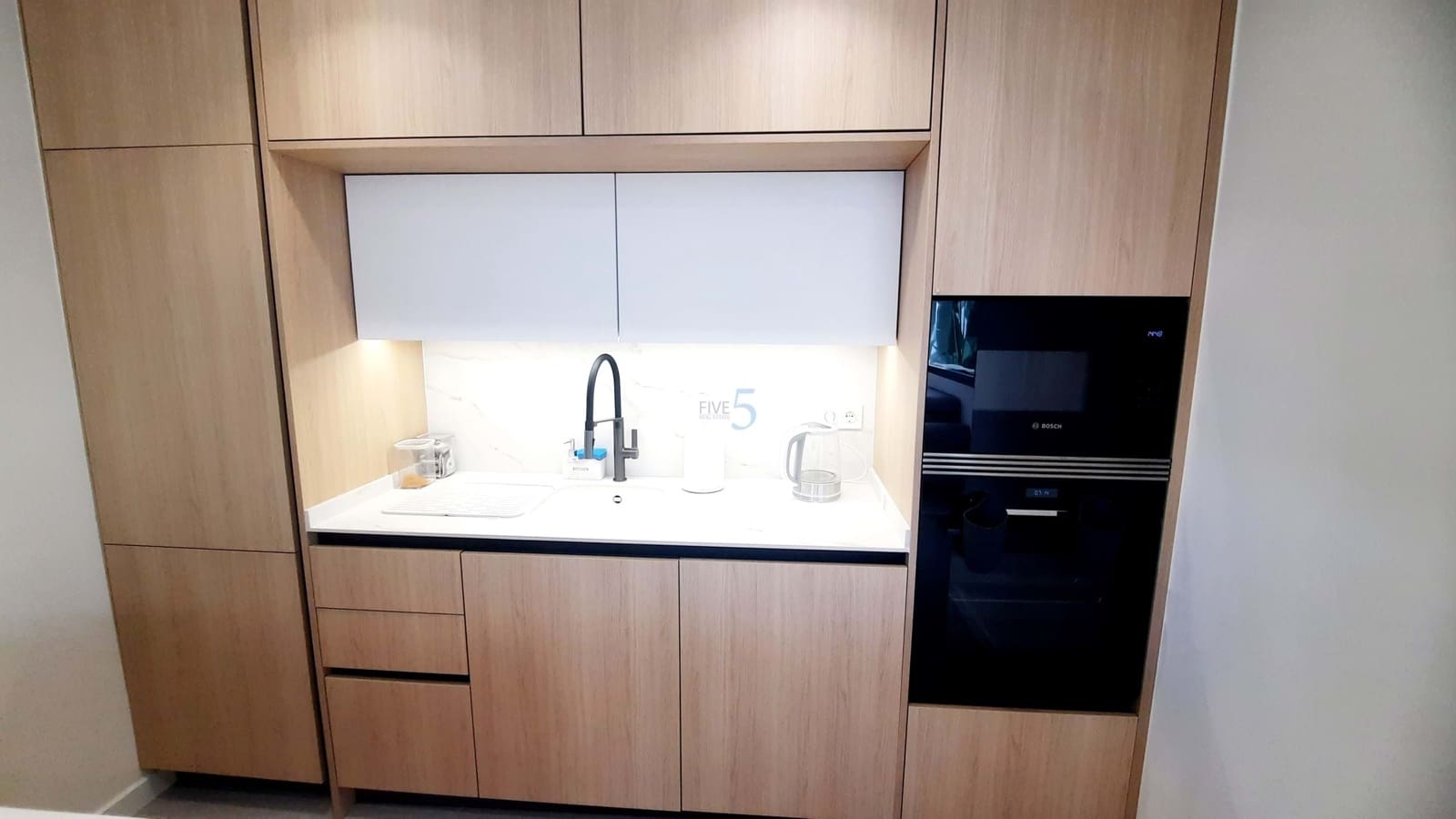 Apartamento de 2 habitaciones en San Pedro del Pinatar en venta con piscina garaje - 280.000 € (Ref: 9353002)