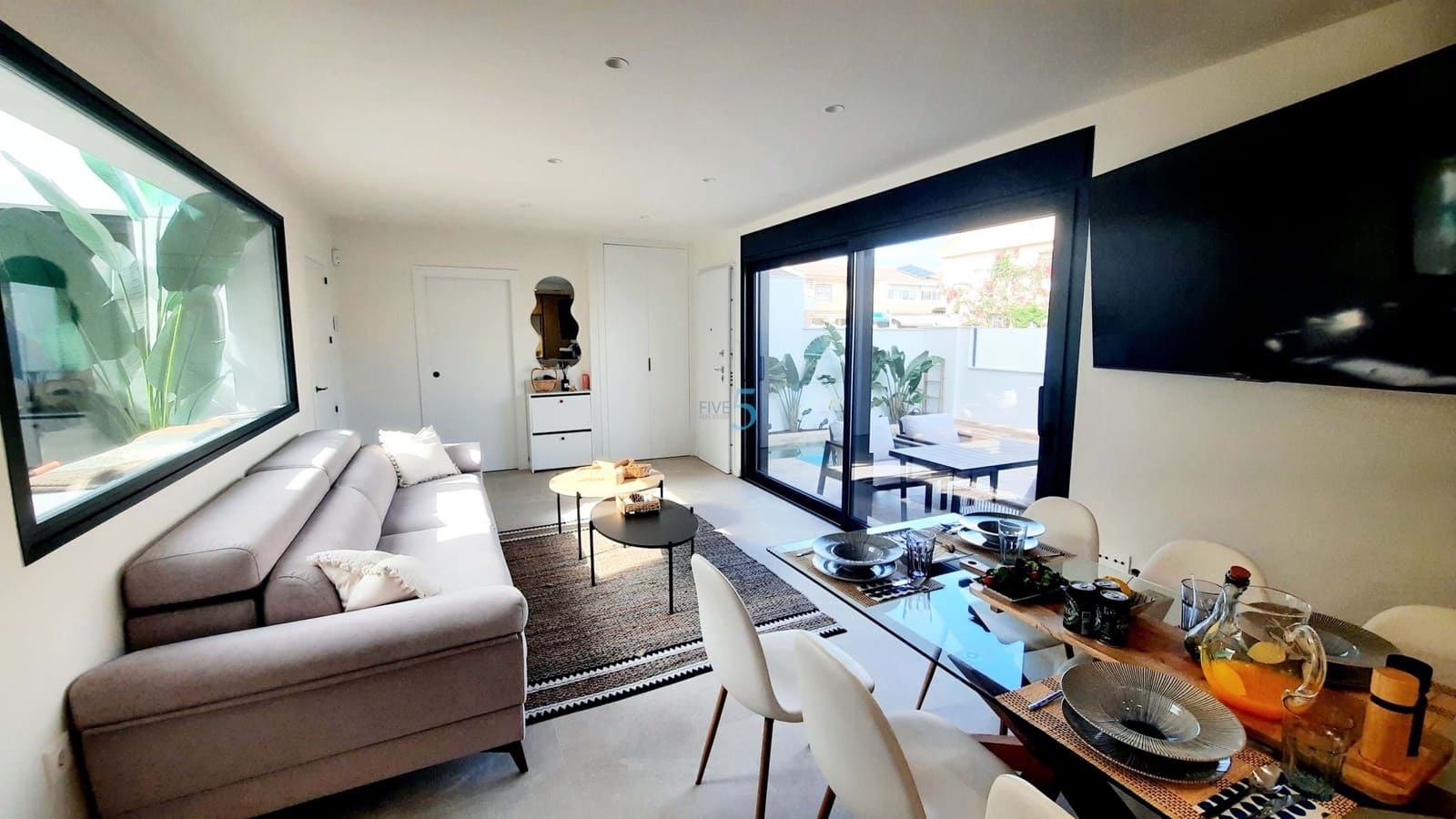 Apartamento de 2 habitaciones en San Pedro del Pinatar en venta con piscina garaje - 280.000 € (Ref: 9353002)