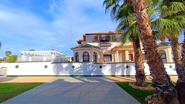 3 quarto Moradia Geminada para venda em Ciudad Quesada, Rojales com piscina - 299 999 € (Ref: 9356486)