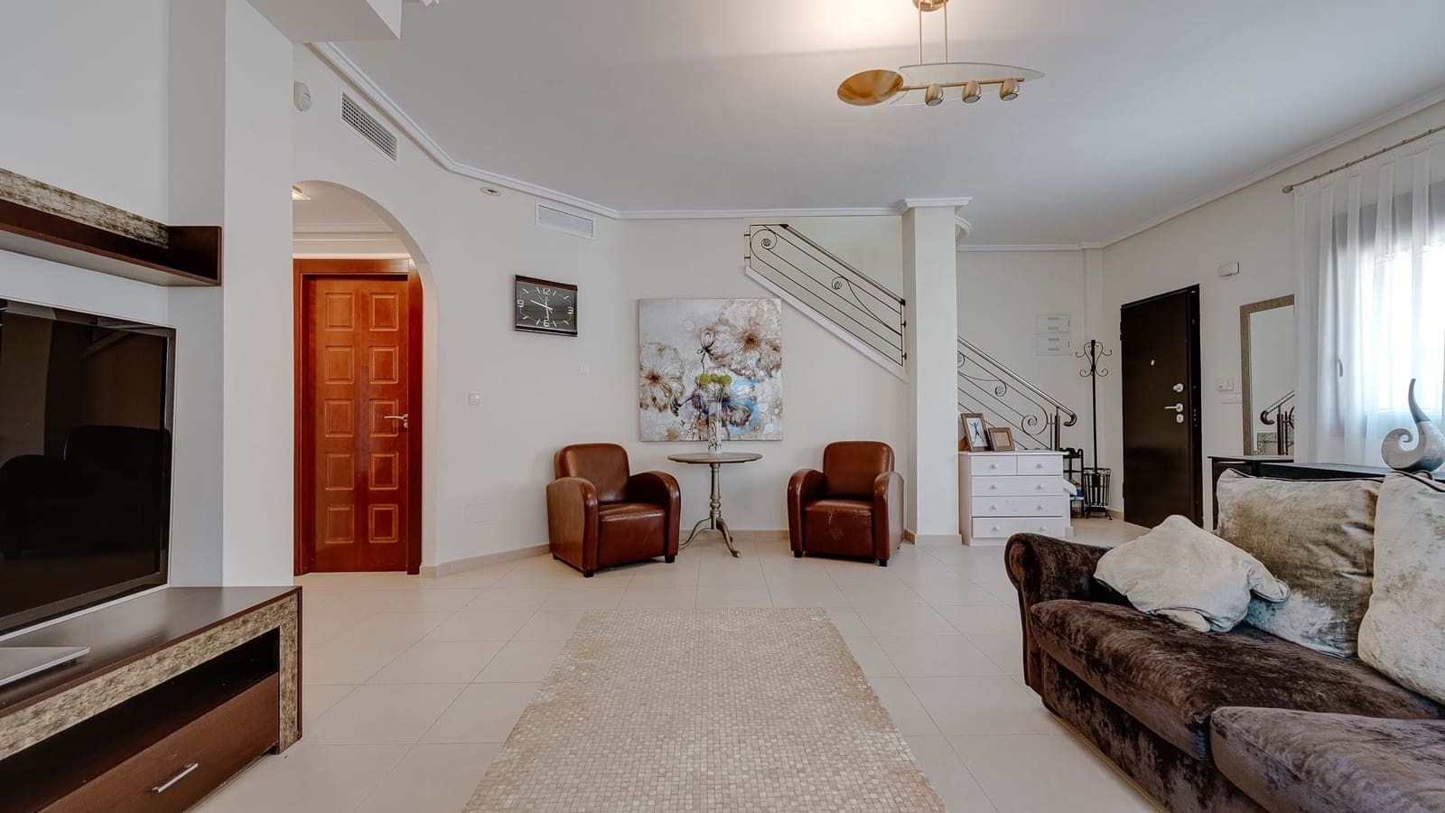 3 bedroom Semi-detached Villa for sale in Ciudad Quesada with pool - € 299,999 (Ref: 9356486)