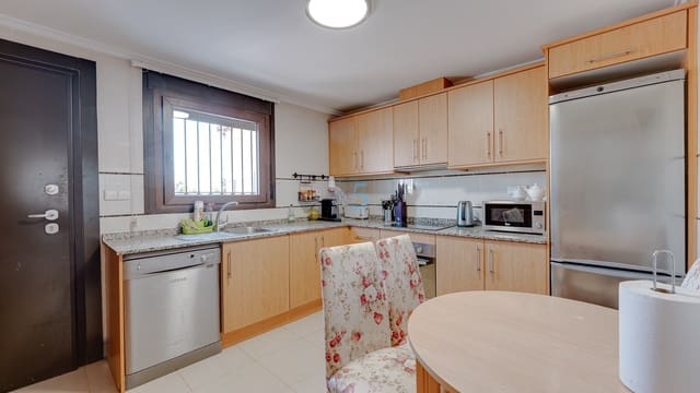 3 bedroom Semi-detached Villa for sale in Ciudad Quesada, Rojales with pool - € 299,999 (Ref: 9356486)