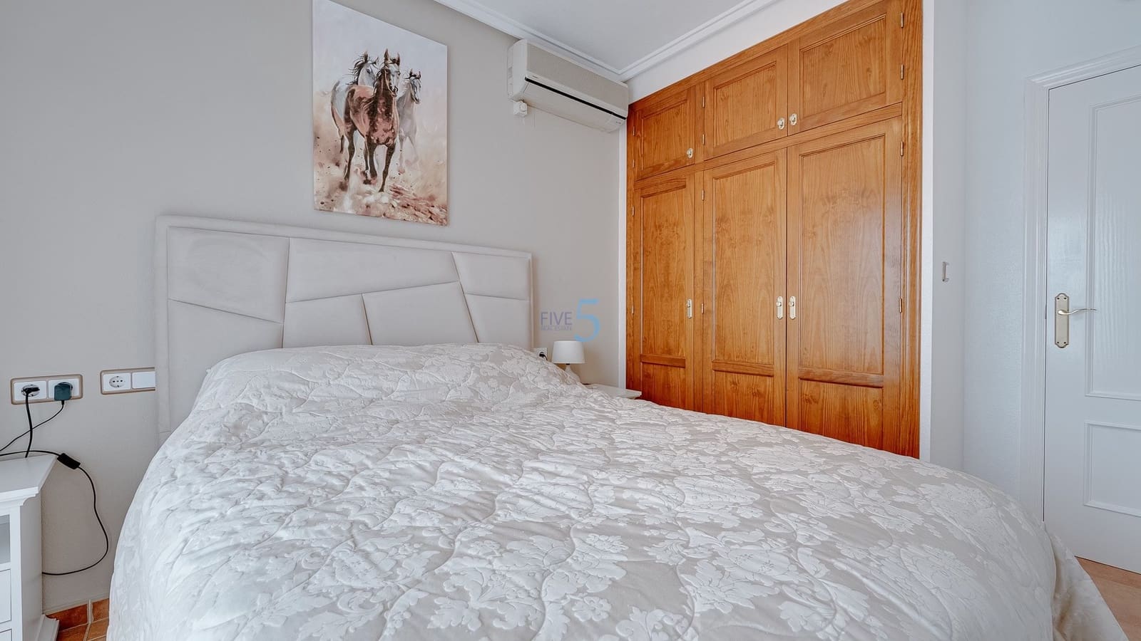 3 makuuhuone Huvila myytävänä paikassa Algorfa mukana uima-altaan - 195 000 € (Ref: 9356487)