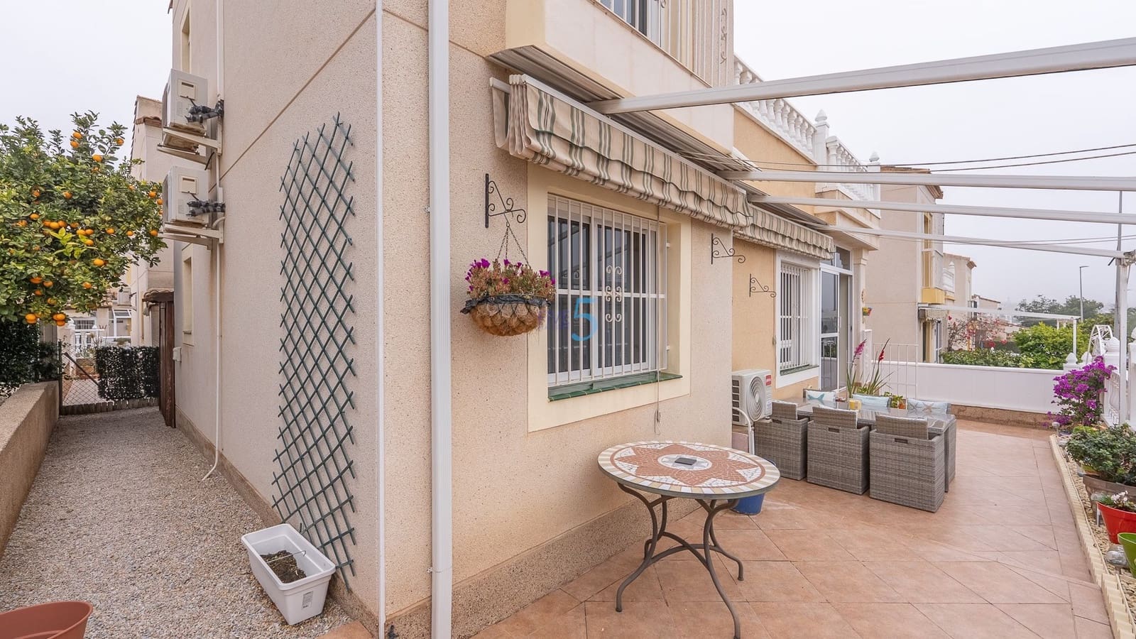 3 makuuhuone Huvila myytävänä paikassa Algorfa mukana uima-altaan - 195 000 € (Ref: 9356487)