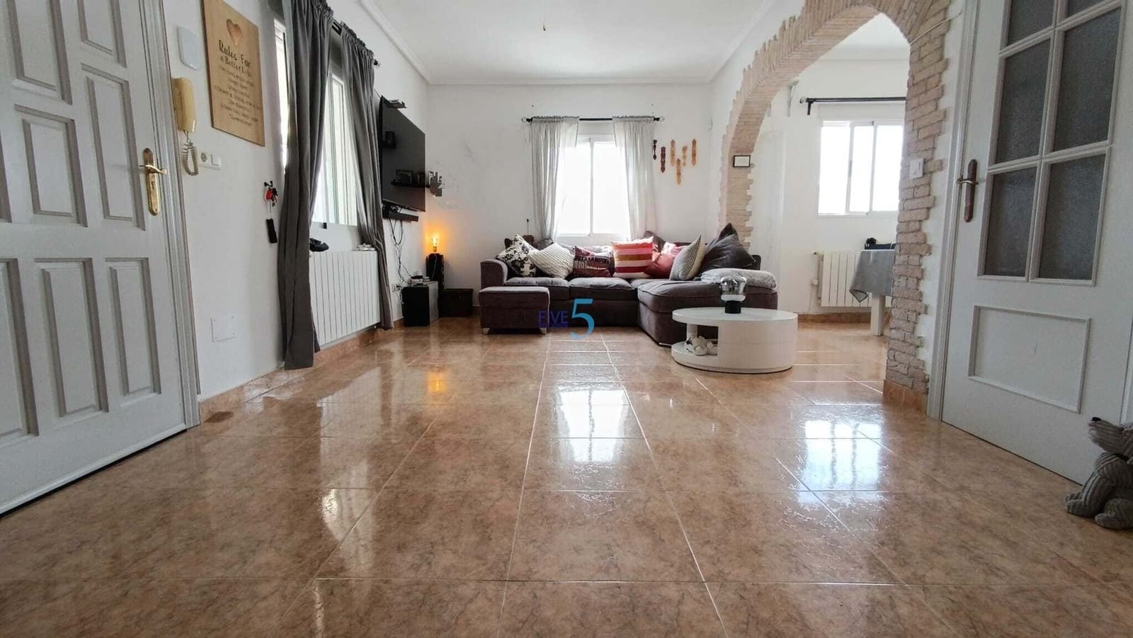 4 soverom Villa til salgs i Benijofar med svømmebasseng garasje - € 399 000 (Ref: 9357802)