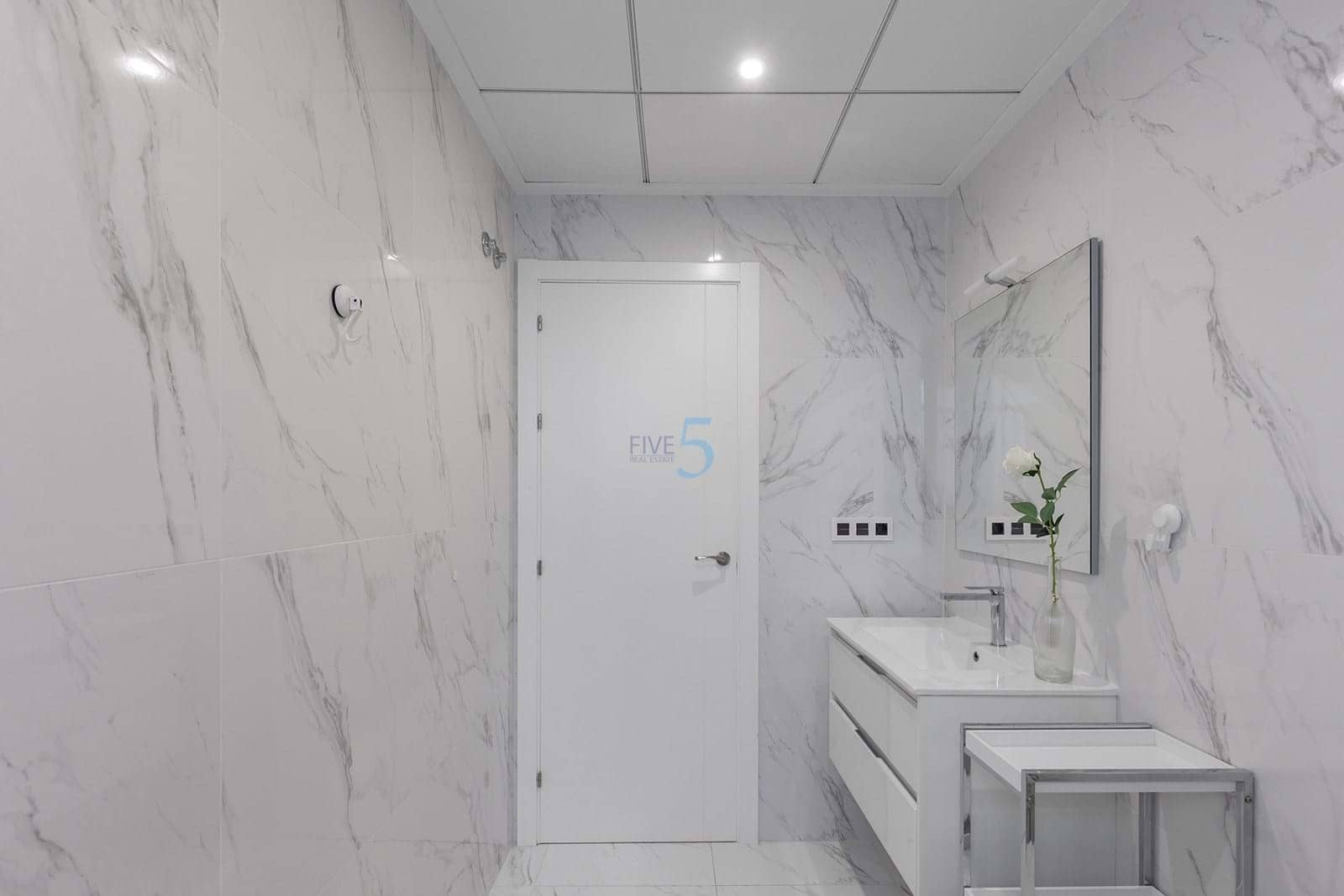 Chalet de 3 habitaciones en San Miguel de Salinas en venta con piscina - 498.000 € (Ref: 9357803)