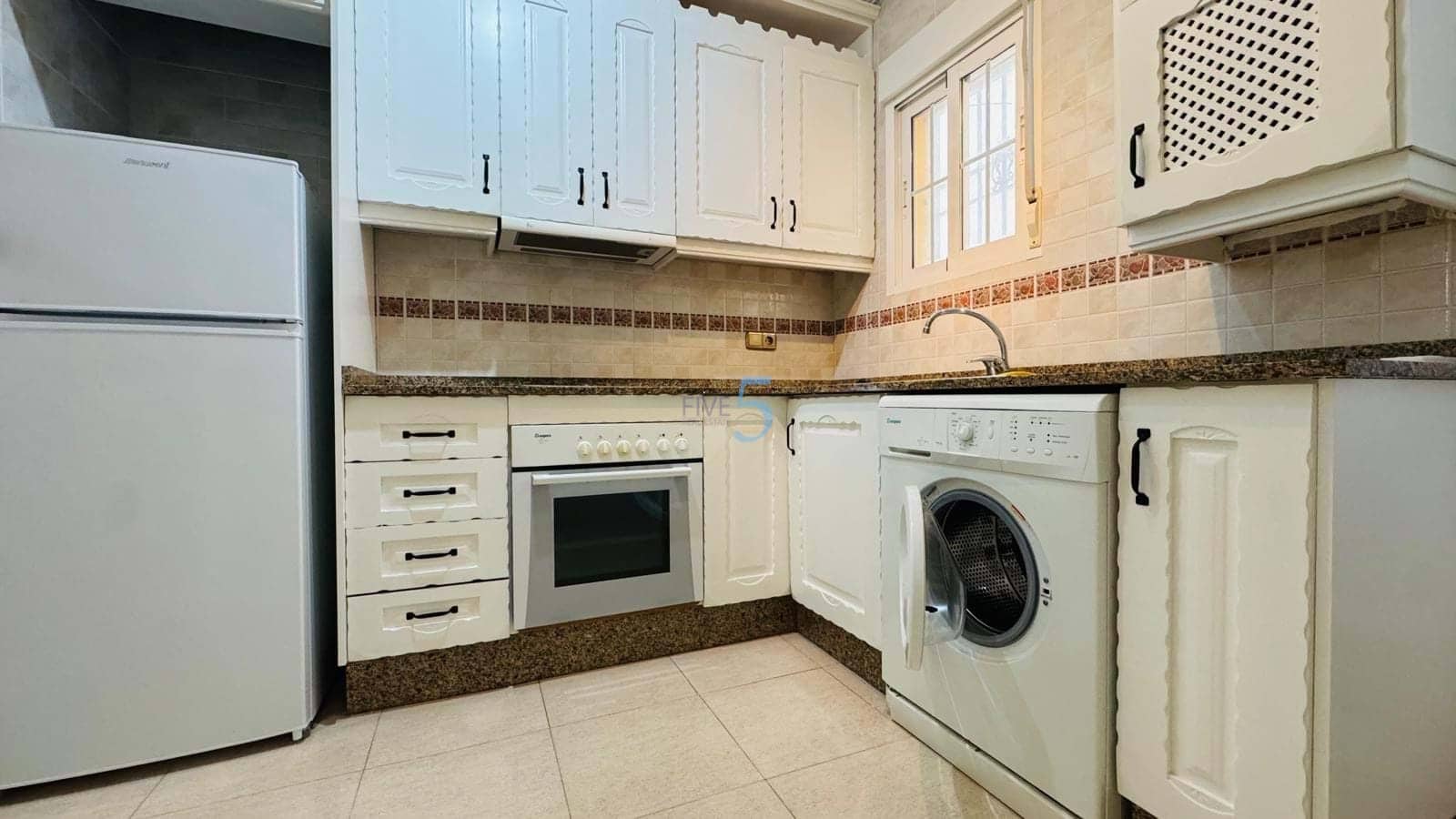 2 bedroom Apartment for sale in Orihuela Costa with pool - € 139,995 (Ref: 9357804)