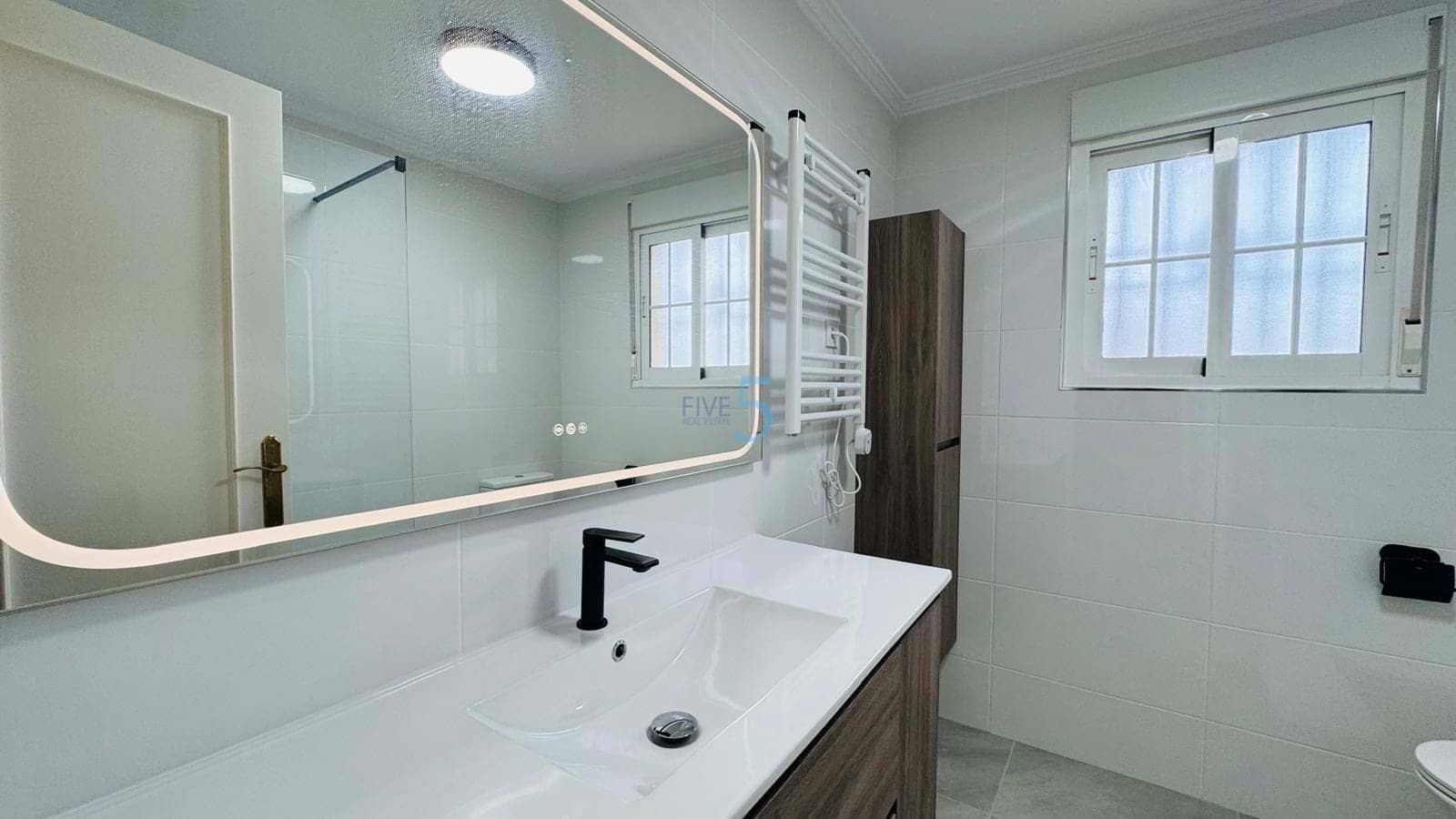 2 bedroom Apartment for sale in Orihuela Costa with pool - € 139,995 (Ref: 9357804)