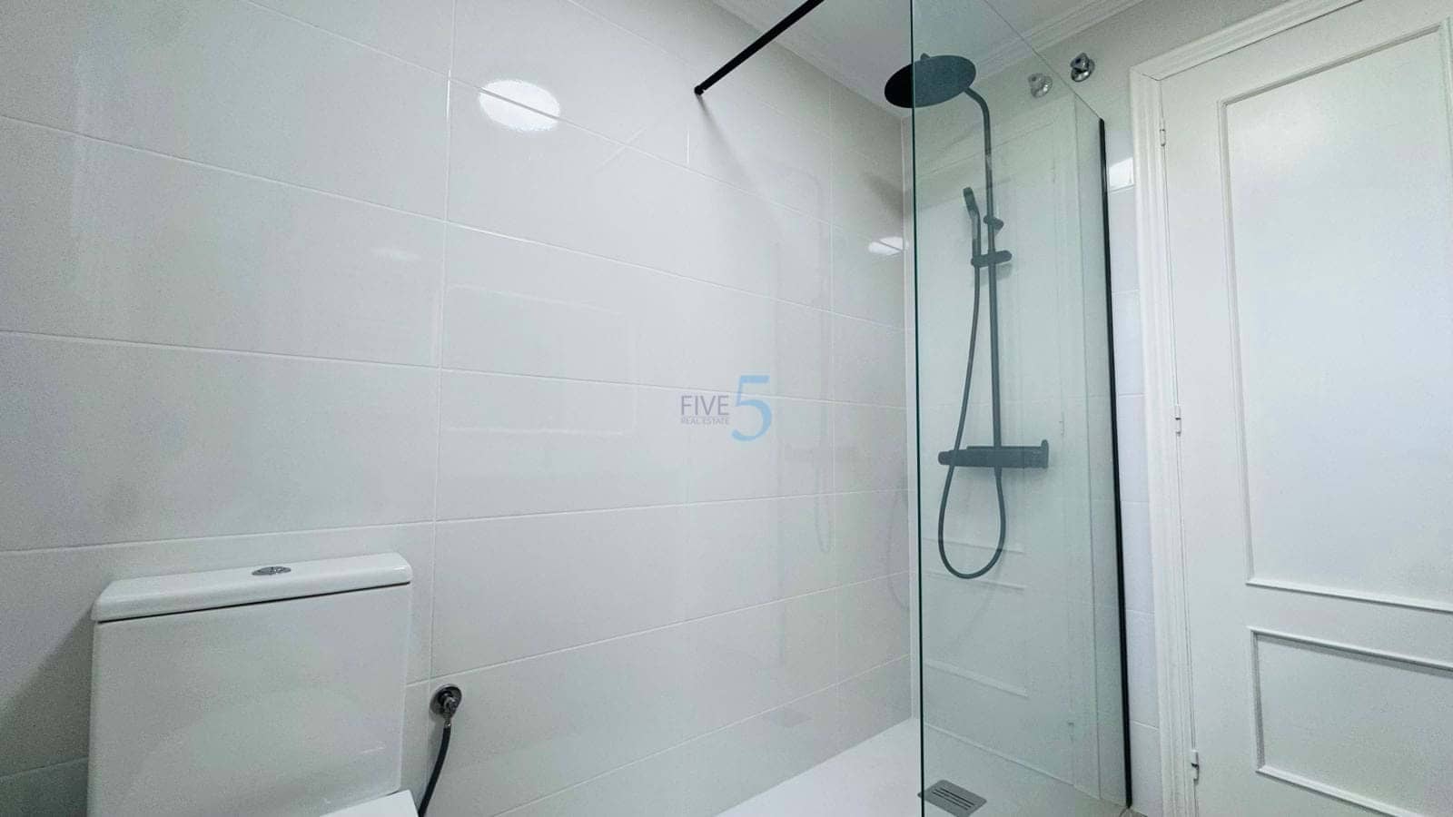 2 bedroom Apartment for sale in Orihuela Costa with pool - € 139,995 (Ref: 9357804)