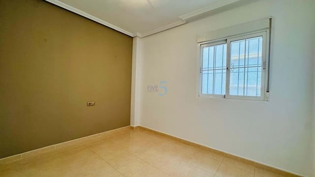 2 bedroom Apartment for sale in Lomas de Cabo Roig - Los Dolses, Orihuela with pool - € 139,995 (Ref: 9357804)