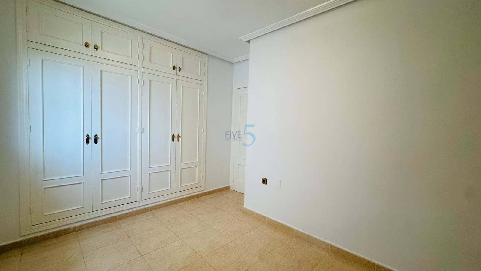 2 bedroom Apartment for sale in Orihuela Costa with pool - € 139,995 (Ref: 9357804)