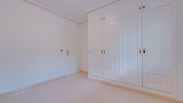 2 bedroom Apartment for sale in Lomas de Cabo Roig - Los Dolses, Orihuela with pool - € 129,995 (Ref: 9357804)