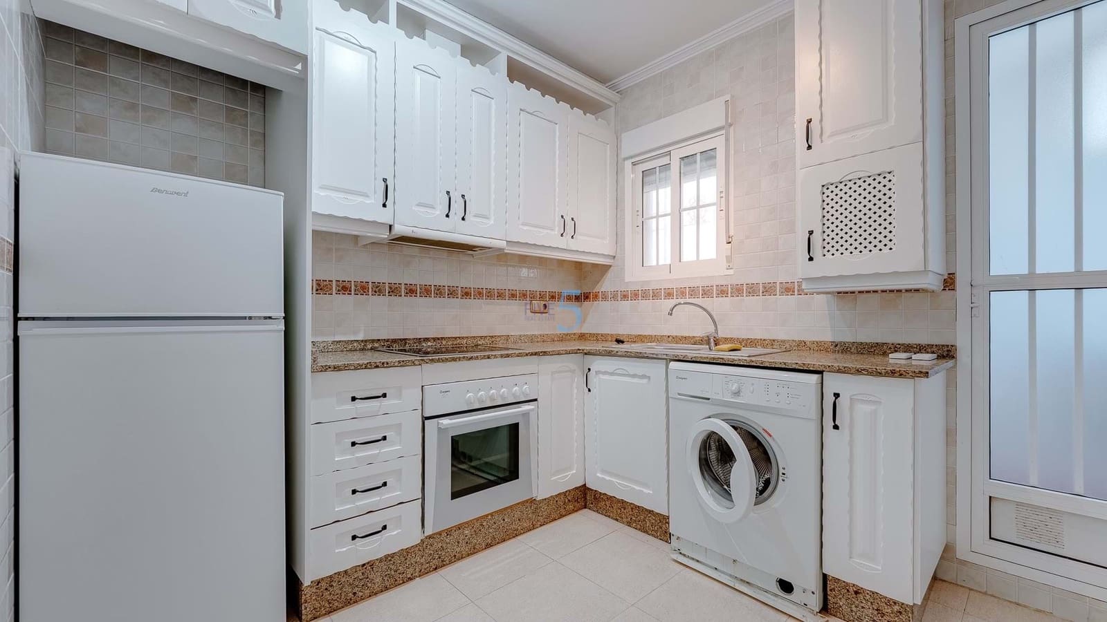 2 sypialnia Apartament na sprzedaż w Orihuela Costa z basenem - 128 500 € (Ref: 9357804)