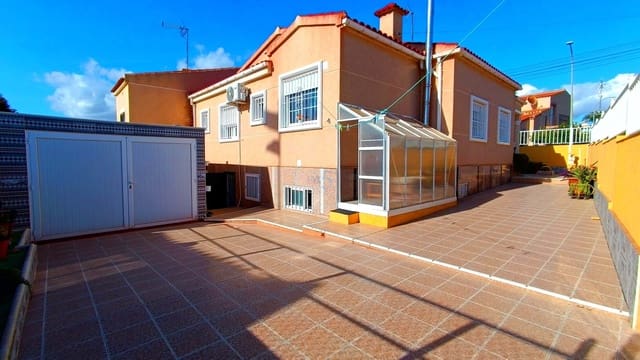 3 makuuhuone Paritalo myytävänä paikassa San Fulgencio mukana 
autotalli - 220 000 € (Ref: 9357956)