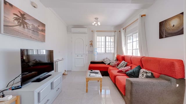 3 bedroom Semi-detached Villa for sale in San Fulgencio with garage - € 220,000 (Ref: 9357956)