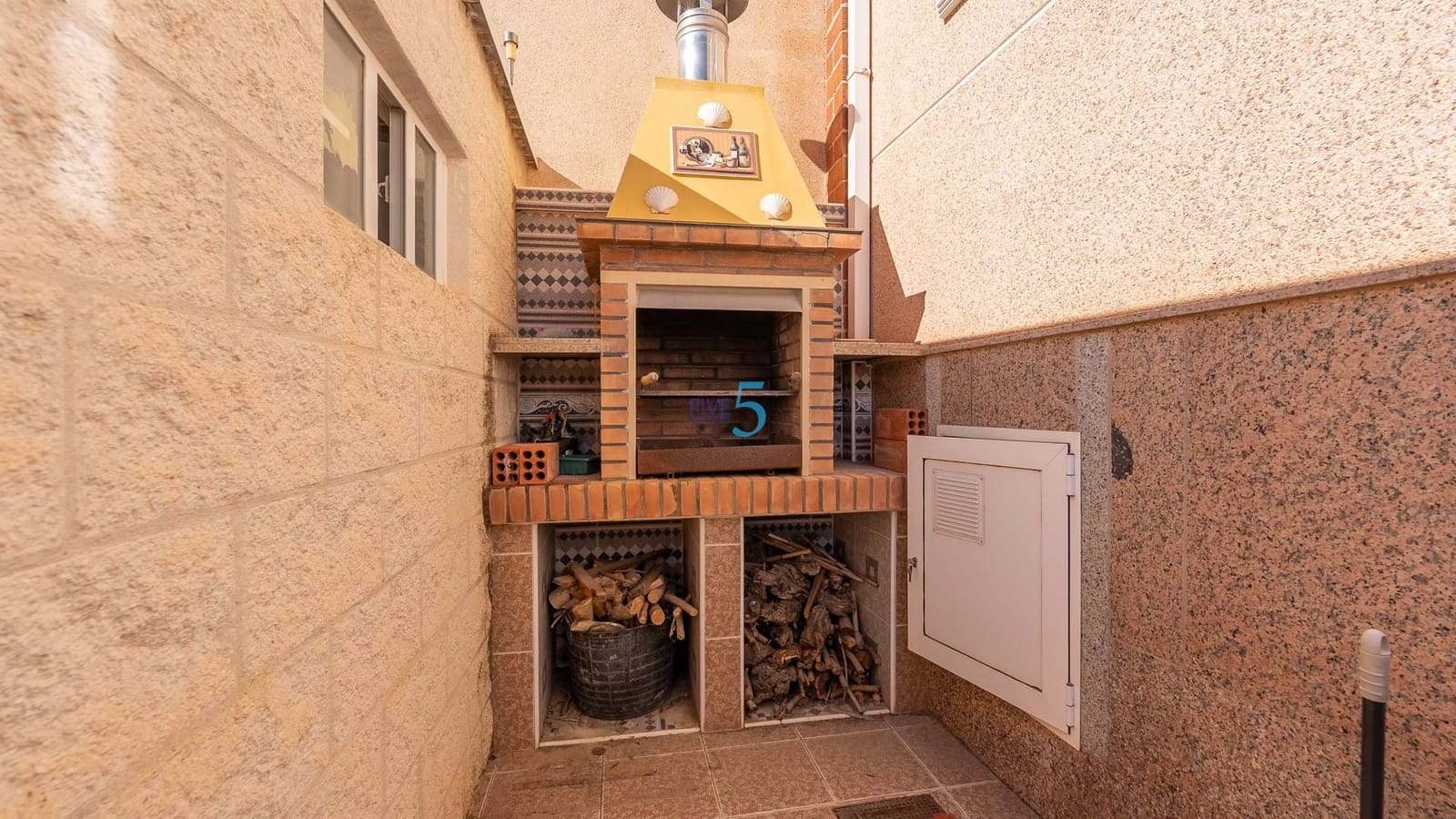 Pareado de 3 habitaciones en San Fulgencio en venta con garaje - 220.000 € (Ref: 9357956)