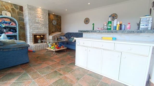 Chalet de 3 habitaciones en Ciudad Quesada, Rojales en venta con piscina garaje - 600.000 € (Ref: 9360720)