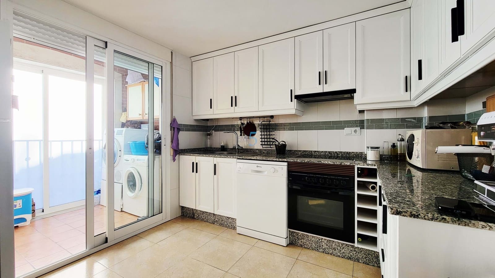 Apartamento de 3 habitaciones en San Pedro del Pinatar en venta con piscina garaje - 182.000 € (Ref: 9361016)